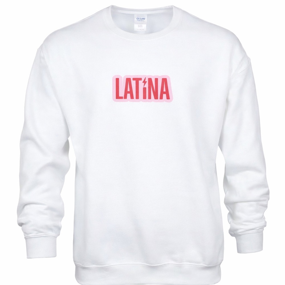 Latina Graphic Crewneck Sweatshirt Pink Statement Gildan Cozy‎ Casual Style